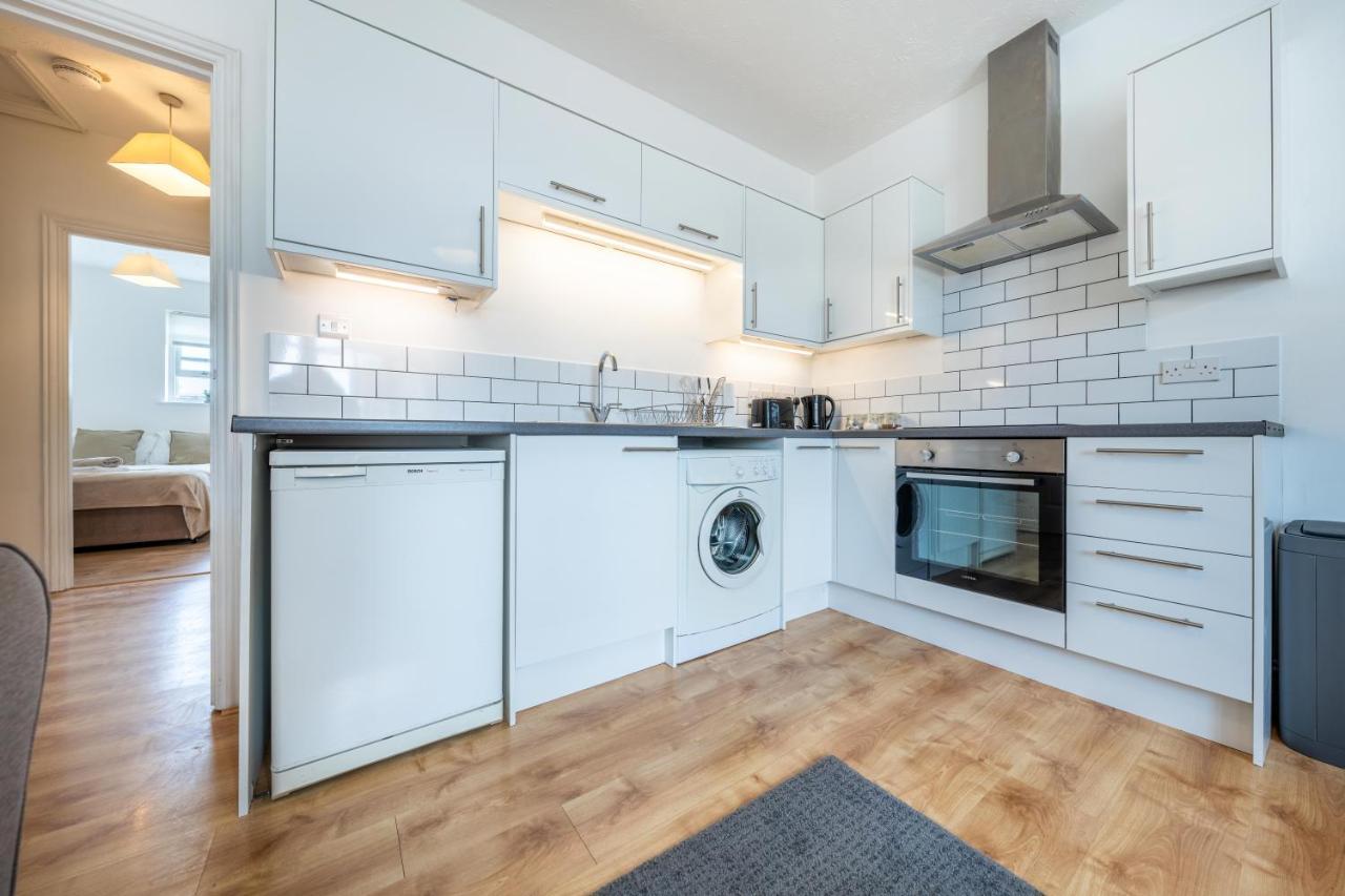 Stansted Airport & Bishops Stortford Town Centre Professional Apartment Bishop's Stortford Exterior foto